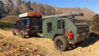Treler Perkhemahan Jeep Off Road